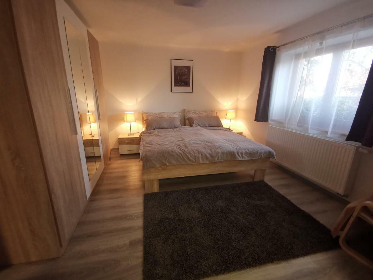 Szent Erzsebet Apartmanhaz Kecskemét Exterior foto